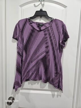 Vera Wang Purple Striped Short Sleeve Top